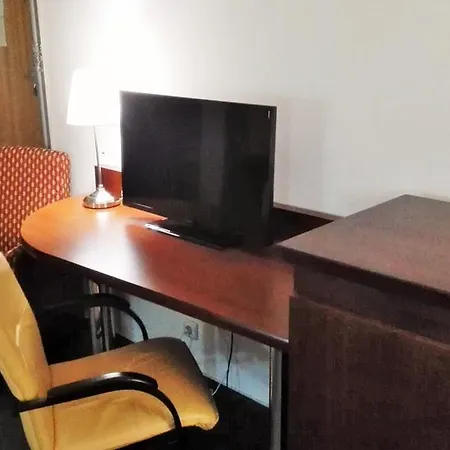 Szálloda Elen's Arlington 3*