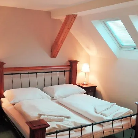 Elen's Arlington 3*