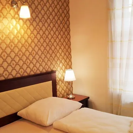 Hotel Elen's Arlington 3*