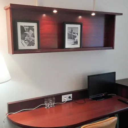 Elen's Arlington